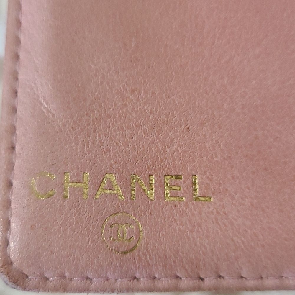 💯 Authentic Chanel Caviar Wallet 🍀 - Picture 5 of 15